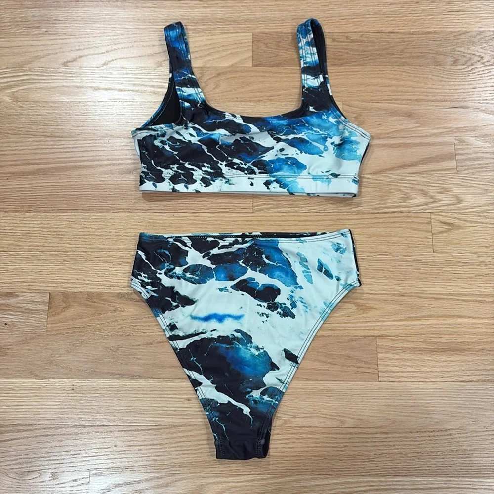 🤍Fashion Nova Blue Ocean-Inspired Bikini Set - Picture 4 of 5